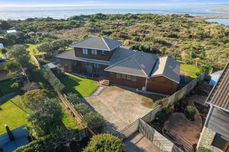 Photo of property in 263 Manly Street, Paraparaumu Beach, Paraparaumu, 5032