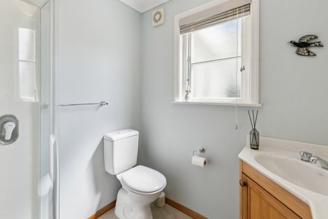 Photo of property in 4 Nicholson Road, Khandallah, Wellington, 6035