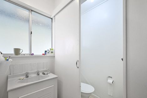 Photo of property in 2/404 Ikanui Road, Frimley, Hastings, 4120