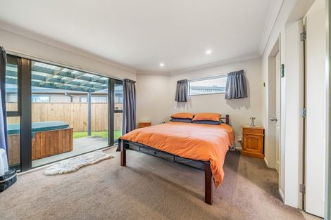 Photo of property in 13 Talbot Grove, Trentham, Upper Hutt, 5018