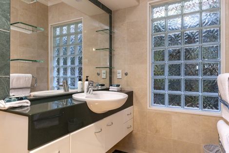 Photo of property in 36 Shepherd Road, Waipahihi, Taupo, 3330