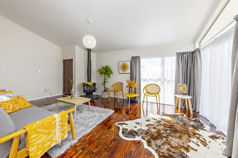 Photo of property in 24 President Avenue, Papakura, 2110