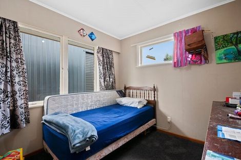 Photo of property in 19 Kenmore Place, Tokoroa, 3420