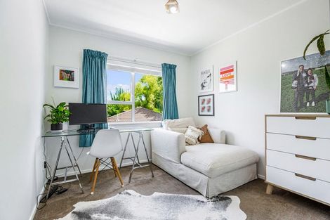 Photo of property in 3/27 Northall Road, New Lynn, Auckland, 0600