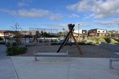 Photo of property in 15 Selo Street, Glen Eden, Auckland, 0602