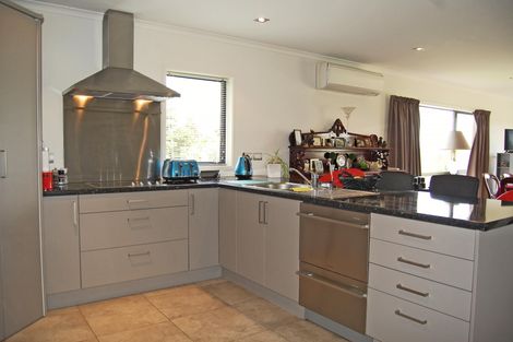 Photo of property in 34 Tawa Avenue, Kaiwaka, 0573