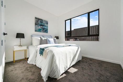 Photo of property in 6 Pineview Drive, Rosehill, 2113