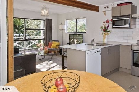 Photo of property in 84b Kaurilands Road, Titirangi, Auckland, 0604