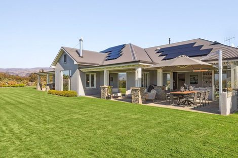 Photo of property in 31 Matheson Crescent, Albert Town, Wanaka, 9305