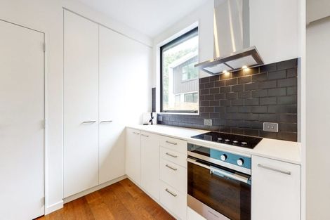 Photo of property in 55 Rua Kai Way, Brooklyn, Wellington, 6021