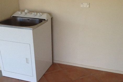 Photo of property in 17 Newinn Crescent, East Tamaki Heights, Auckland, 2016