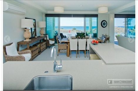 Photo of property in 154 Marine Parade, Mount Maunganui, 3116