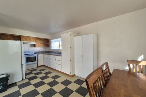 Photo of property in 36 Watt Street, Coromandel, 3506