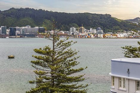 Photo of property in Wharenui Apartments, 274 Oriental Parade, Oriental Bay, Wellington, 6011