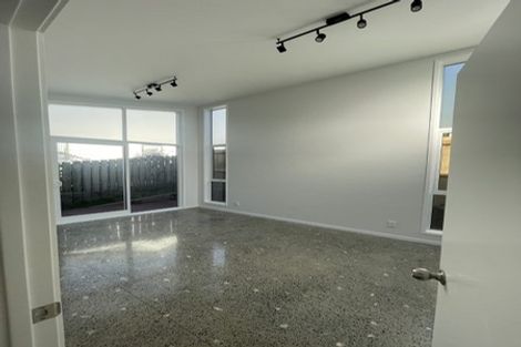 Photo of property in 21a Garton Drive, Massey, Auckland, 0614