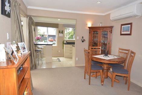 Photo of property in 32 Joseph Street, Waverley, Invercargill, 9810