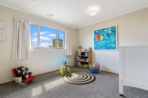 Photo of property in 6 Saint Keverne Close, Burwood, Christchurch, 8083