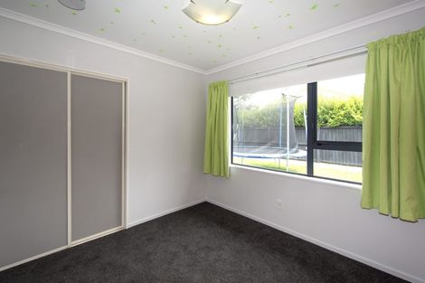 Photo of property in 6a Peel Close, Rolleston, 7614