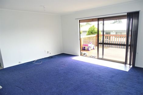 Photo of property in 1/54 Pooks Road, Ranui, Auckland, 0612