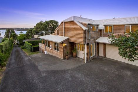 Photo of property in 1/71 Beresford Street, Bayswater, Auckland, 0622