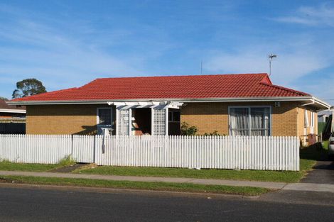 Photo of property in 26 Garus Avenue, Mangere East, Auckland, 2024
