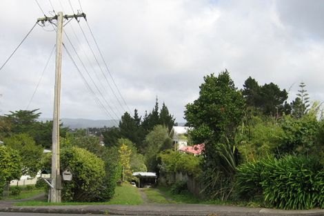 Photo of property in 19 Colwill Road, Massey, Auckland, 0614