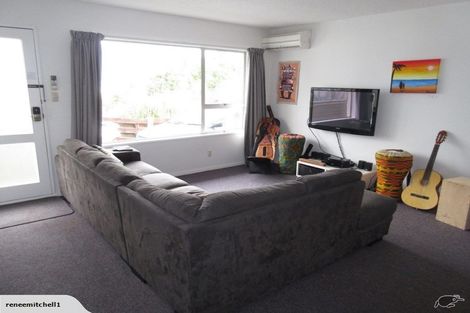 Photo of property in 26 Voelas Road, Lyttelton, 8082