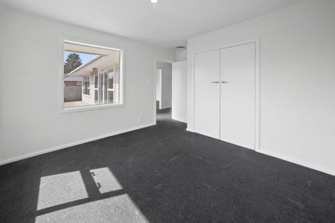 Photo of property in 2/60 Grahams Road, Burnside, Christchurch, 8041