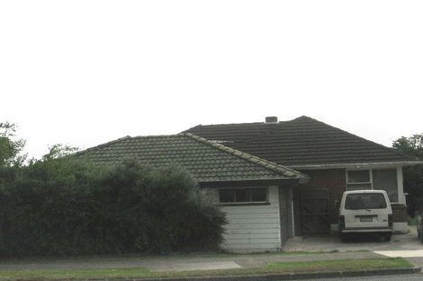 Photo of property in 70 Edmonton Road, Henderson, Auckland, 0612