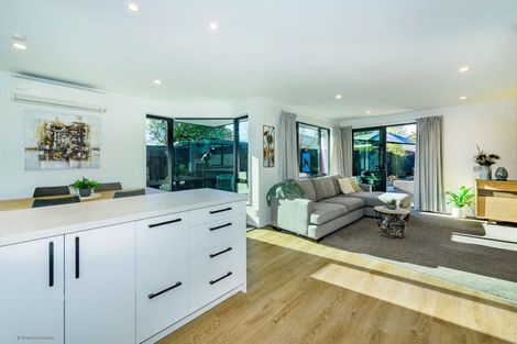 Photo of property in 2/32 Anglesea Avenue, Parklands, Christchurch, 8083