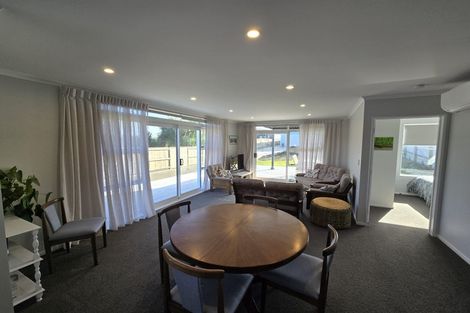 Photo of property in 13 Chaffey Street, Foxton Beach, Foxton, 4815