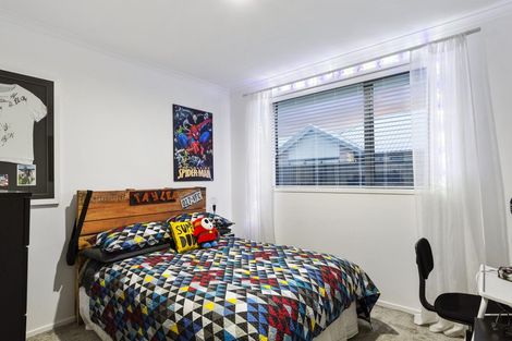 Photo of property in 298 Lakes Boulevard, Pyes Pa, Tauranga, 3112