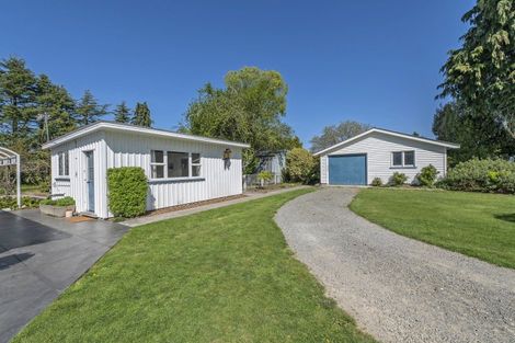 Photo of property in 2121 Old West Coast Road, Kirwee, Christchurch, 7671