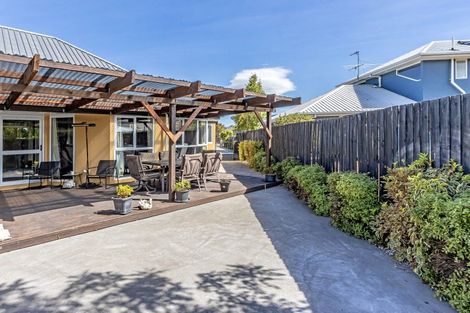 Photo of property in 57 Broadhaven Avenue, Parklands, Christchurch, 8083