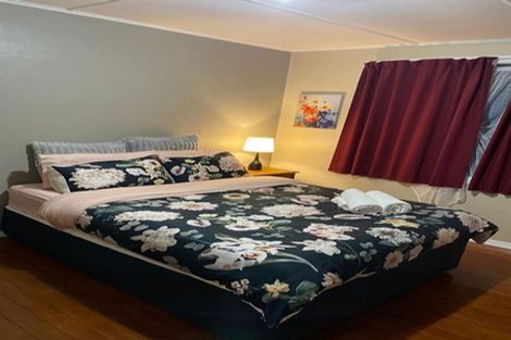 Photo of property in 24 Palmer Crescent, Silverstream, Upper Hutt, 5019