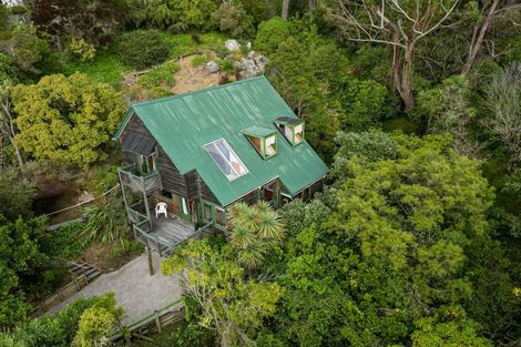 Photo of property in 21 Toledo Place, Mount Pleasant, Christchurch, 8081