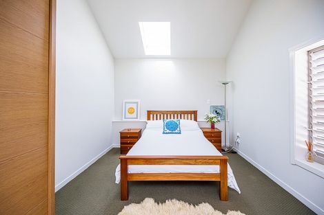 Photo of property in 9 Wharf Road, Albany, Auckland, 0632