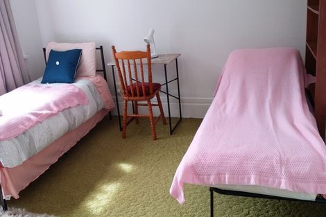 Photo of property in 75 Todman Street, Brooklyn, Wellington, 6021