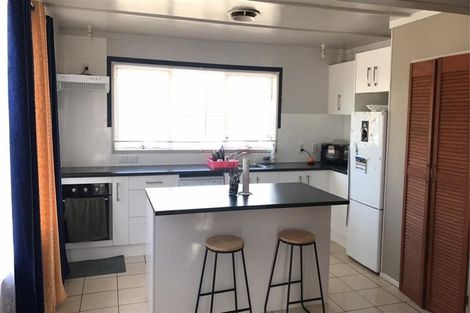 Photo of property in 2/39 Claude Road, Manurewa, Auckland, 2102