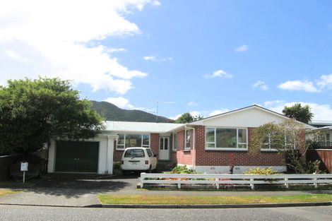 Photo of property in 37 Pasadena Crescent, Totara Park, Upper Hutt, 5018