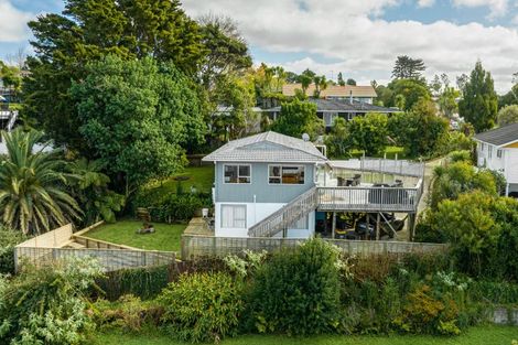 Photo of property in 9 Dundas Place, Henderson, Auckland, 0612