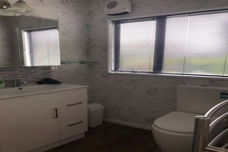 Photo of property in 165 Peverel Street, Riccarton, Christchurch, 8041