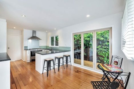 Photo of property in 9c Edwards Avenue, Henderson, Auckland, 0610