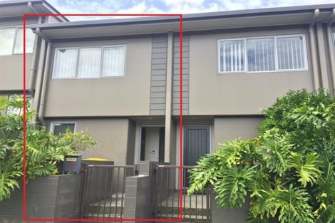 Photo of property in 13/1 Gracechurch Drive, Flat Bush, Auckland, 2016