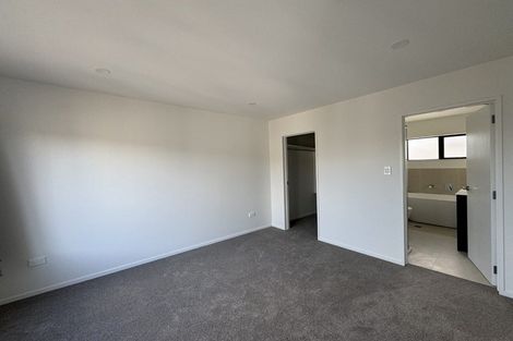 Photo of property in 16 Elegant Lane, Ranui, 0612