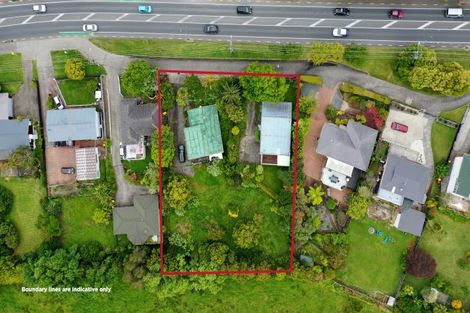 Photo of property in 472 Don Buck Road, Massey, Auckland, 0614