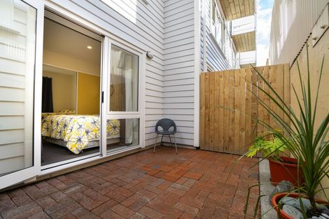Photo of property in Pirie Street Townhouses, 36/35u Pirie Street, Mount Victoria, Wellington, 6011