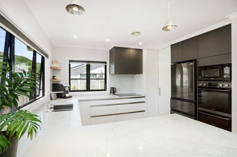 Photo of property in 27b Vincent Street, Waterloo, Lower Hutt, 5011