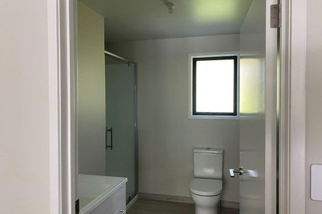 Photo of property in 21 Paritutu Road, Spotswood, New Plymouth, 4310