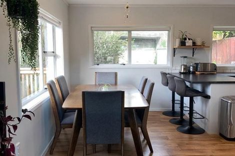 Photo of property in 4 Bright Way, Lower Vogeltown, New Plymouth, 4310